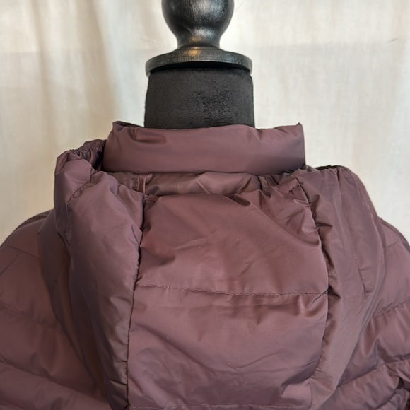 32 Degrees Heat Maroon Puffer‎ Jacket in Size M - Picture 9 of 16